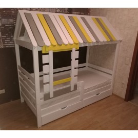 Кровать-дом "Сказка" с ящиками 